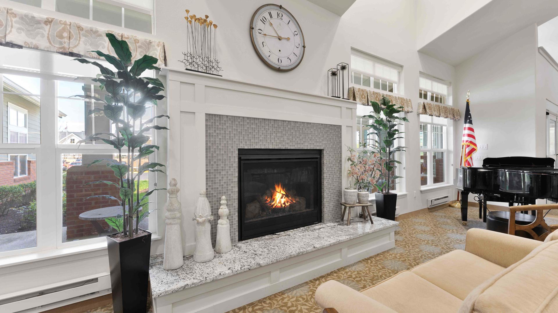 Hudson Estates dining roomfireplace