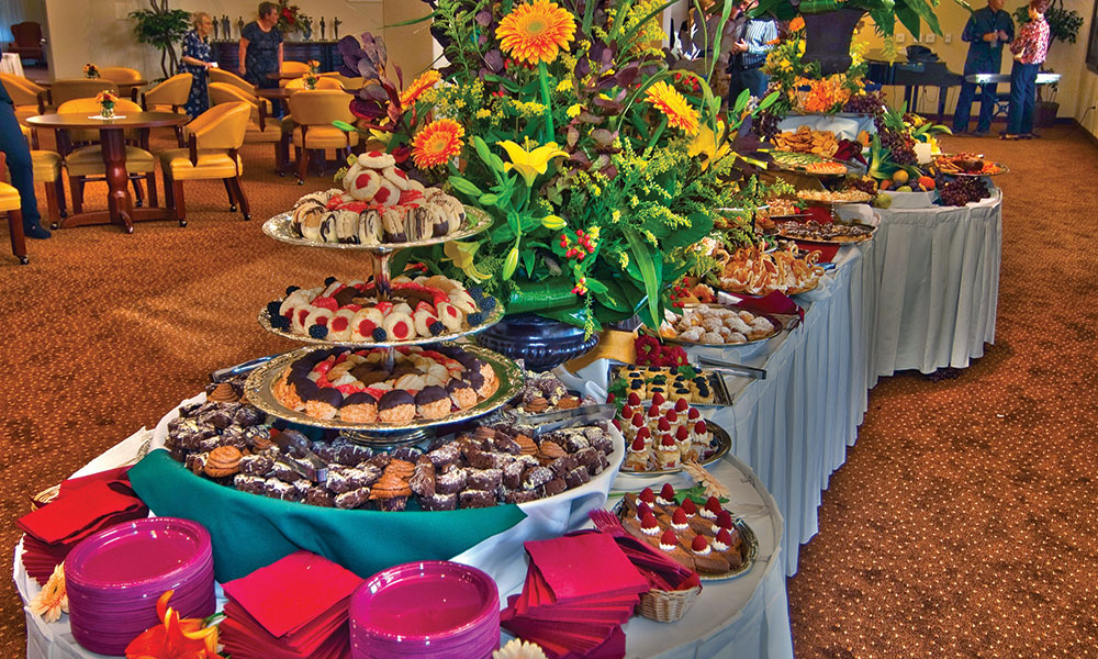 Hudson Estates buffet